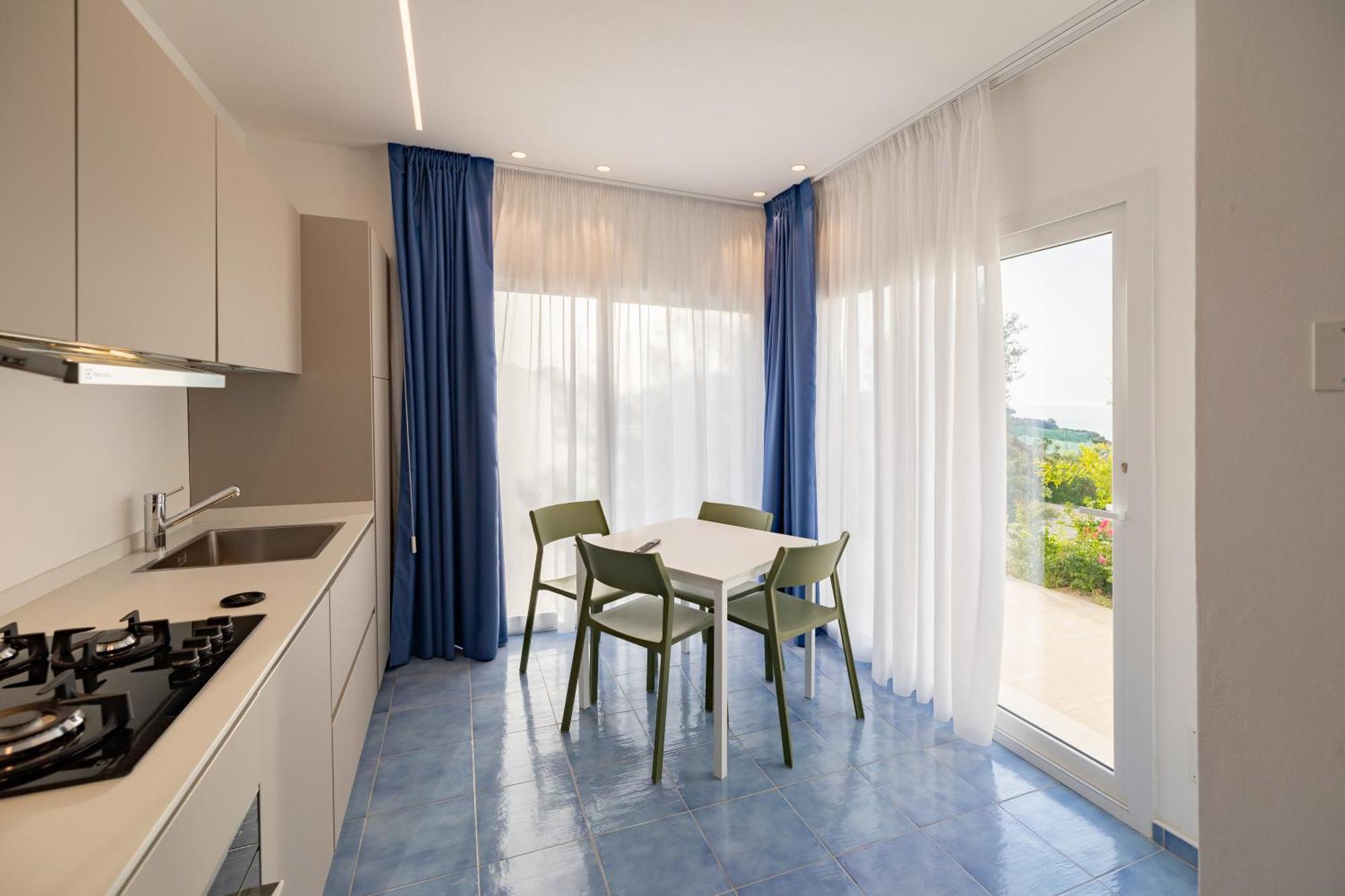 Aura Maris Beach Residence Mazzaforno Cefalù Exterior foto